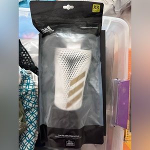 Shin guards sz XS